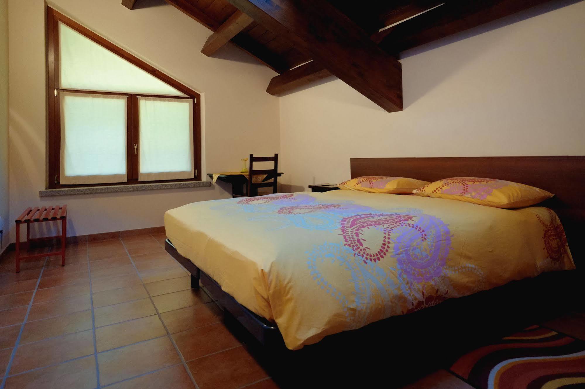 Agriturismo Altana Del Motto Rosso Gattico Εξωτερικό φωτογραφία
